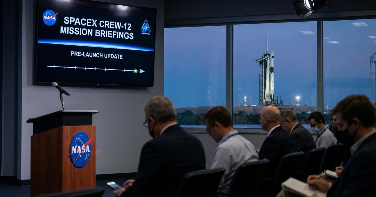 NASA Schedules SpaceX Crew-12 Briefings Ahead of ISS Mission