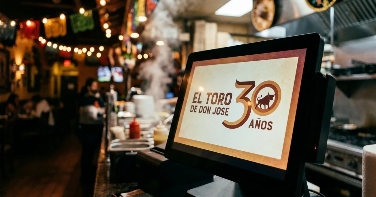 El Toro De Don Jose Celebrates 30 Years in Clarksville