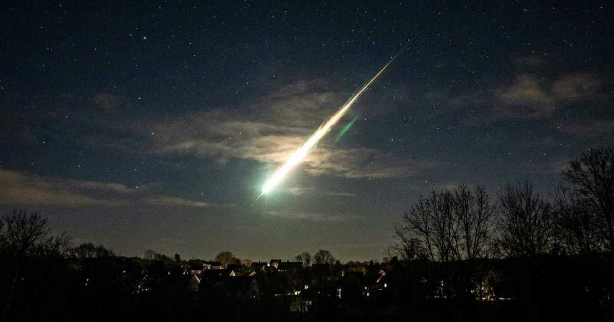 Meteor Over Massachusetts Stuns Northeast With Booms, Lights