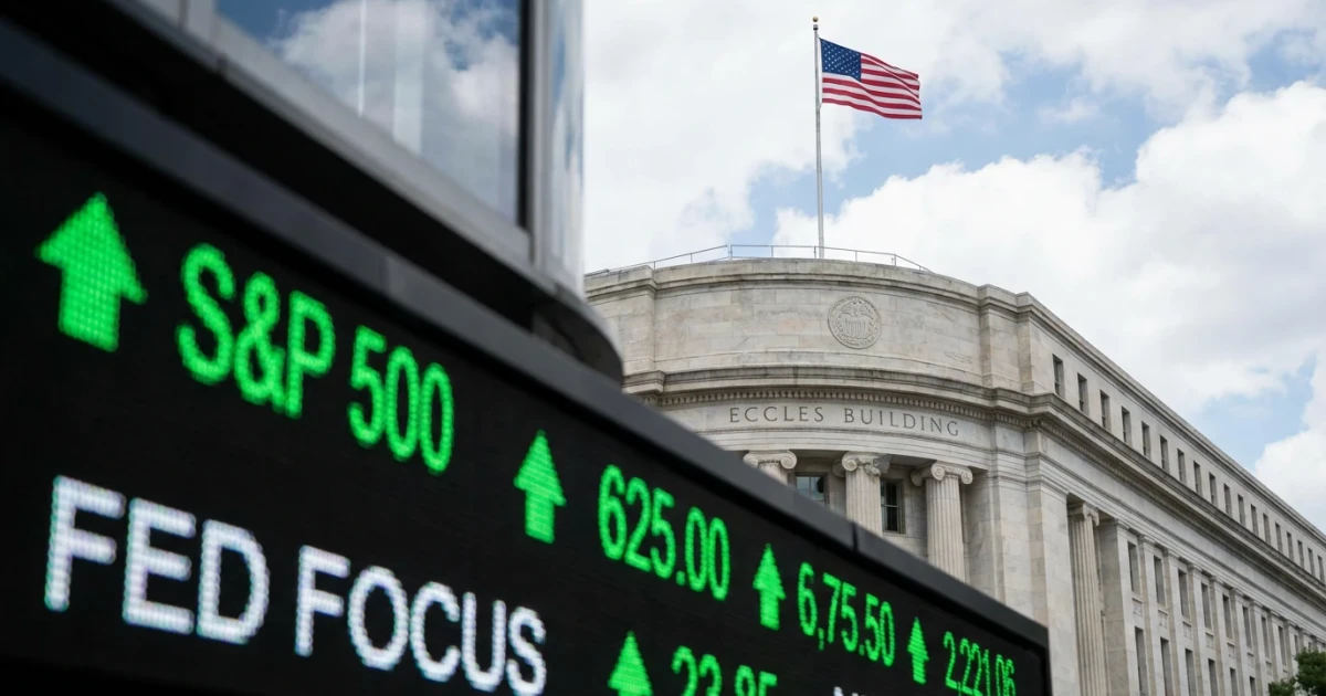 S&P 500 Rises as Investors Eye Federal Reserve Policy