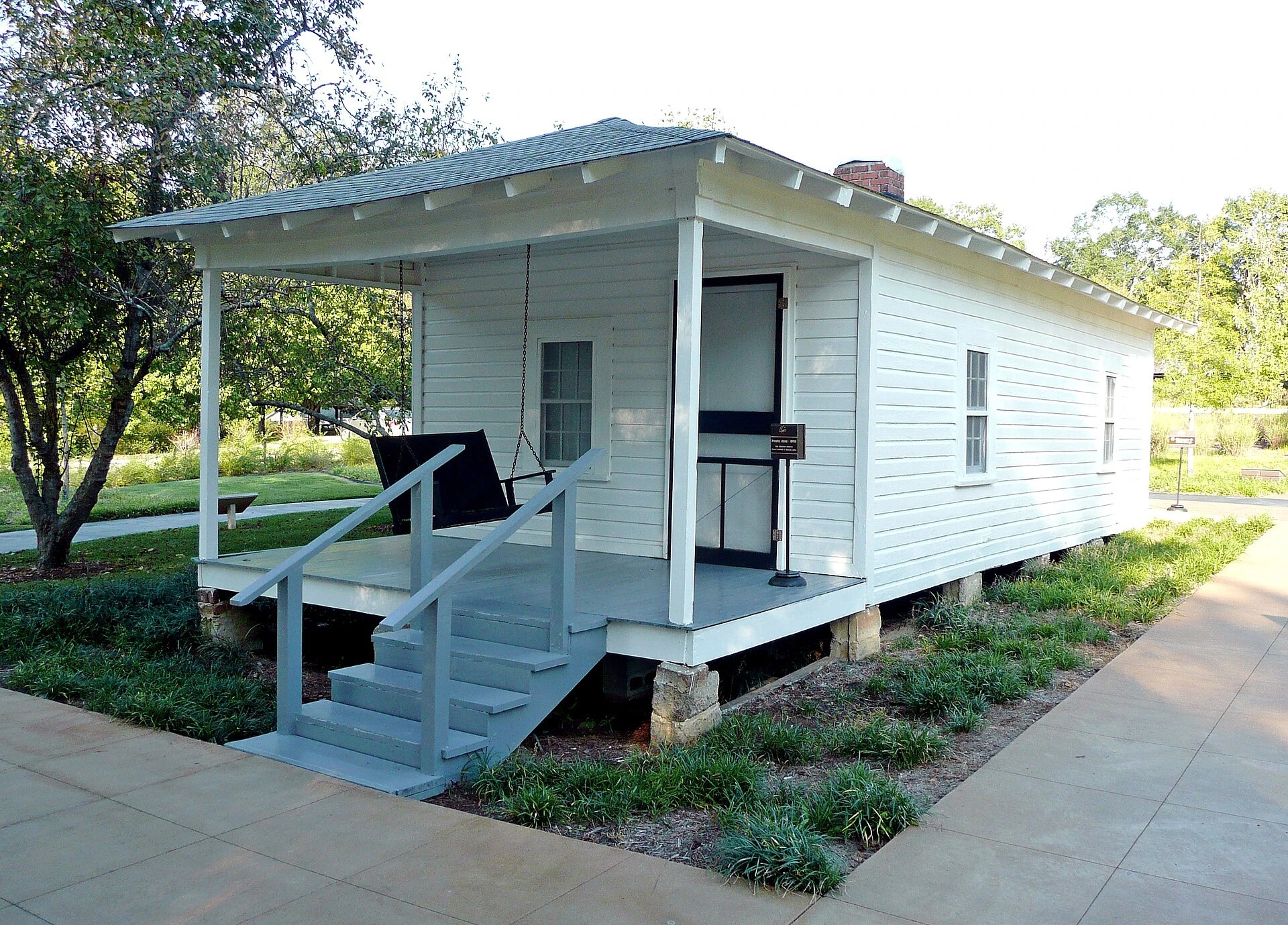 Elvis Presley Birthplace — Wikimedia Commons