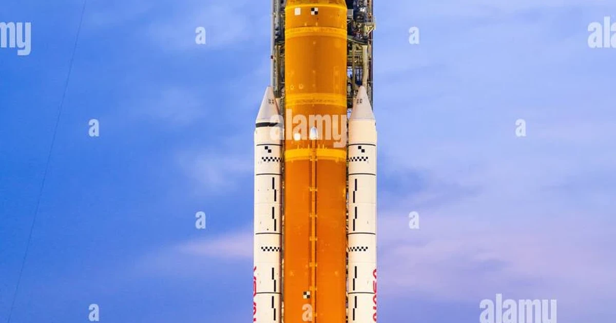 NASA plans 2027 Artemis III test flight ahead of lunar landing