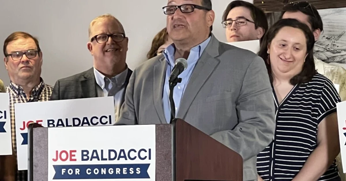 Maine Democratic primary heads to ranked-choice runoff for Golden seat