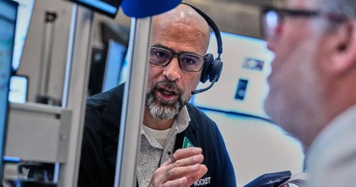 Tech stocks slide, dragging Wall Street lower as AI rally cools