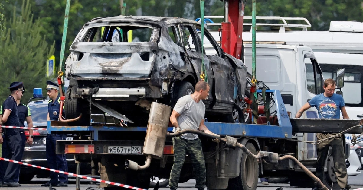 Russian investigators probe Moscow car bombs after teenage suspects arrested