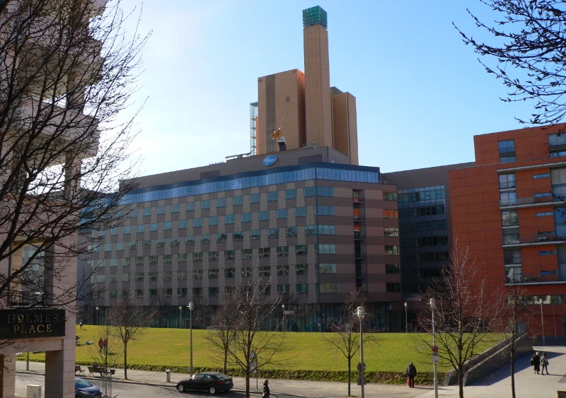 Pfizer — Wikimedia Commons