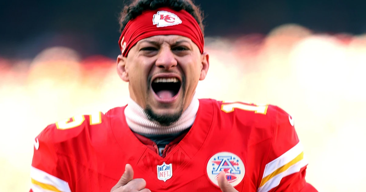 Chiefs make Mahomes first NFL player with $500 million contract