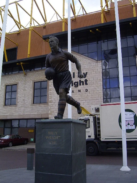 Wolverhampton Wanderers — Wikimedia Commons