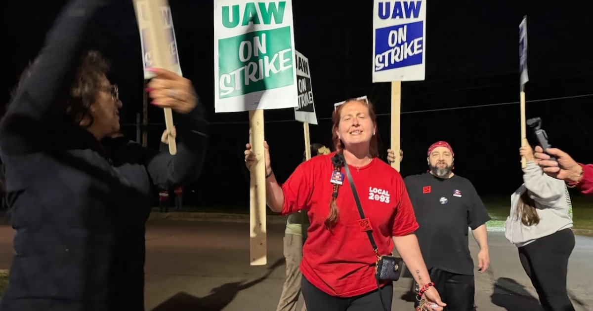 UAW reaches deal with Dauch Corp. after 10-day strike