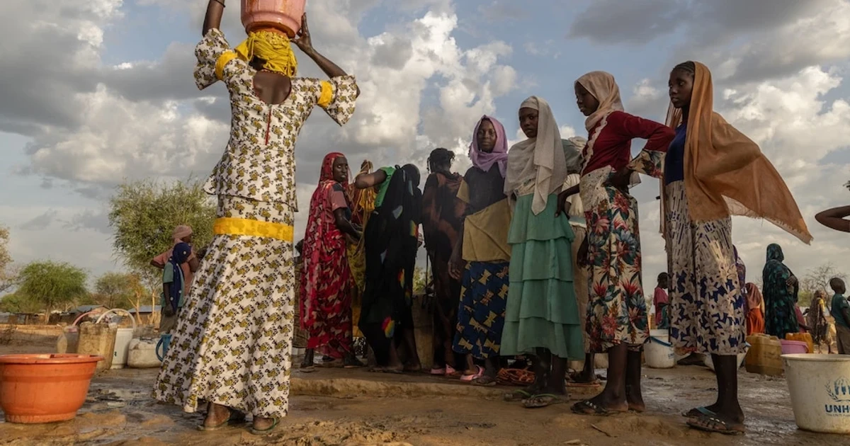 Global forced displacement falls for first time in a decade