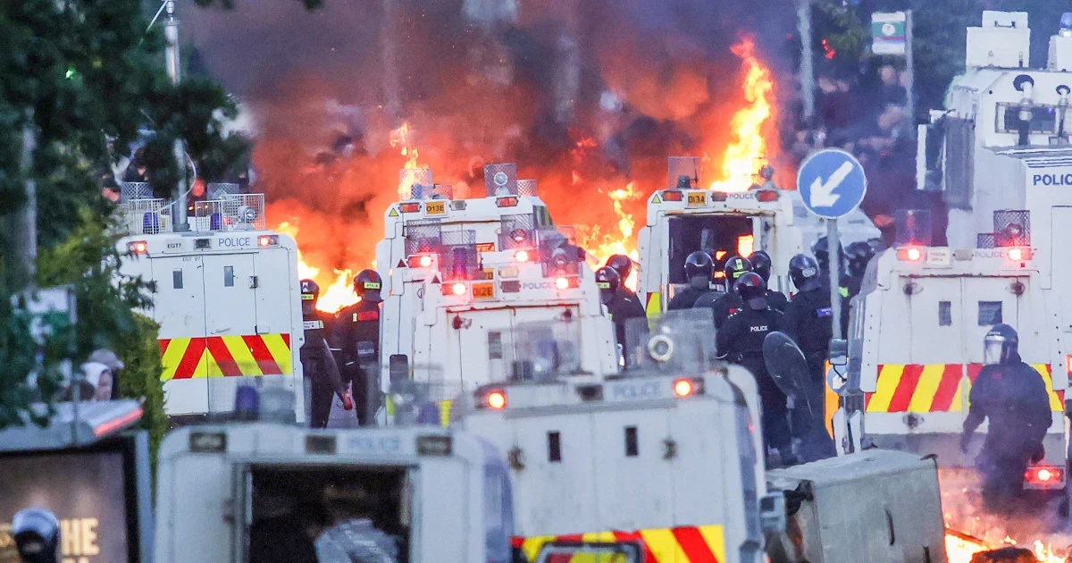 Musk draws fury after Belfast riots over anti-immigrant violence