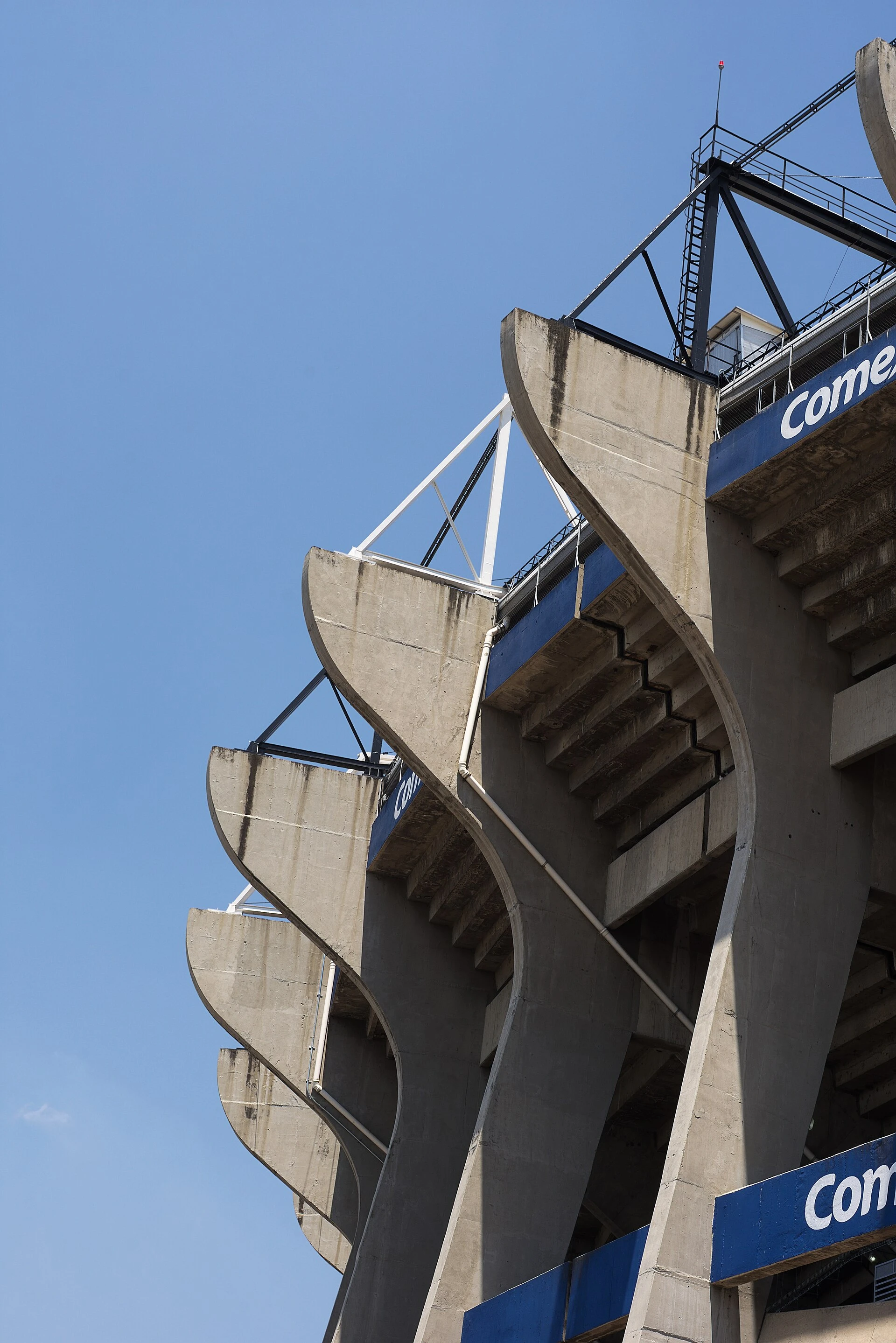 Azteca Stadium — Wikimedia Commons