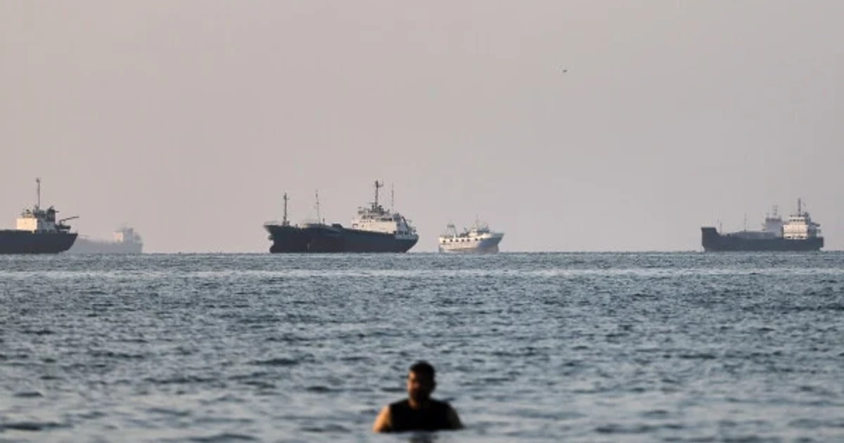 U.S.-Iran strikes escalate as ceasefire frays near Strait of Hormuz