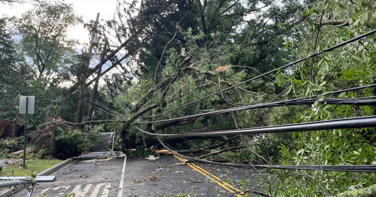 Severe storms threaten 120 million, man killed in Des Moines