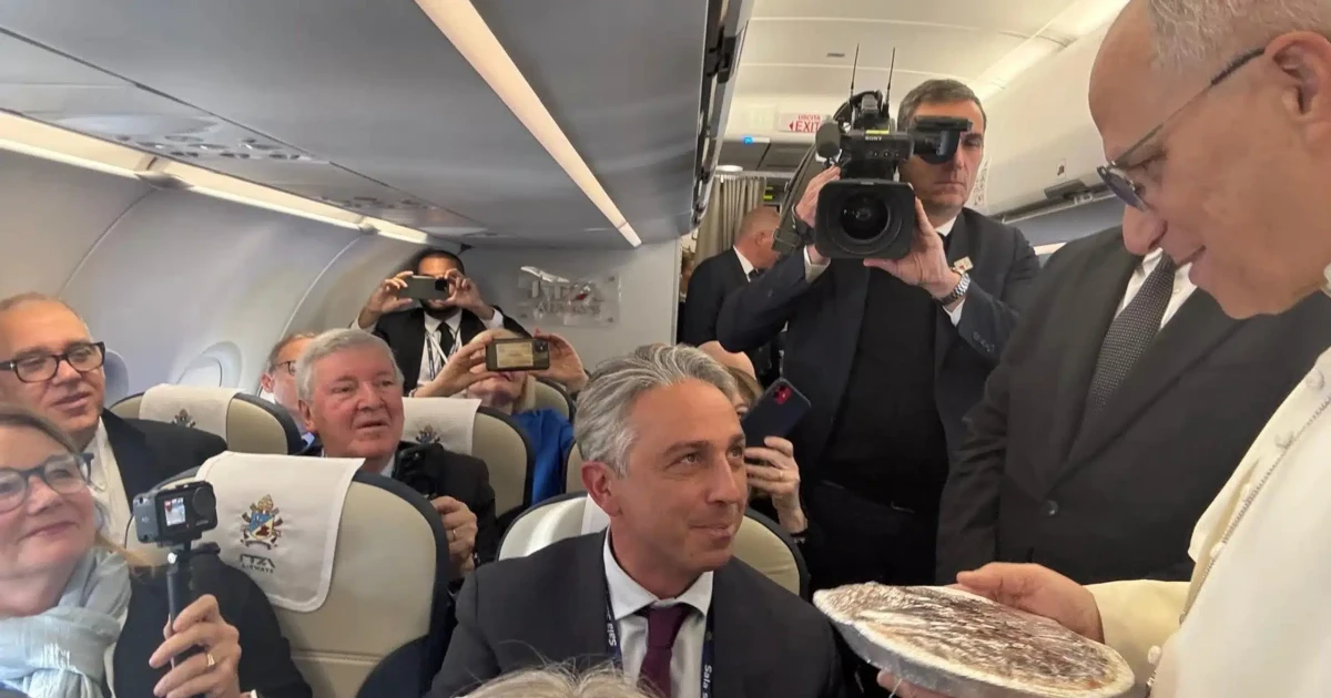 Pope Leo flies home on King Felipe VI’s jet after plane failure