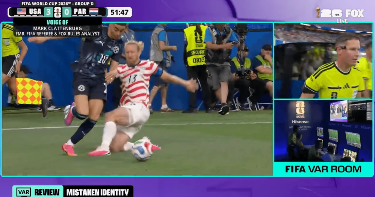 VAR corrige amonestación en Estados Unidos-Paraguay, castigan a Almirón por simular