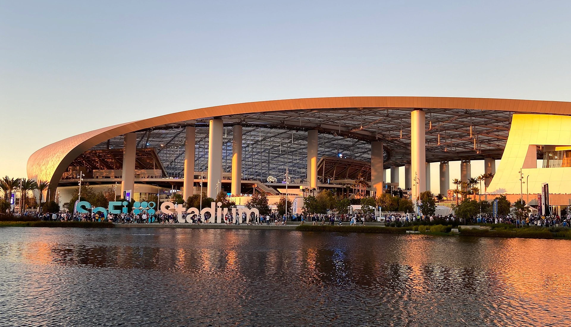 SoFi Stadium — Wikimedia Commons
