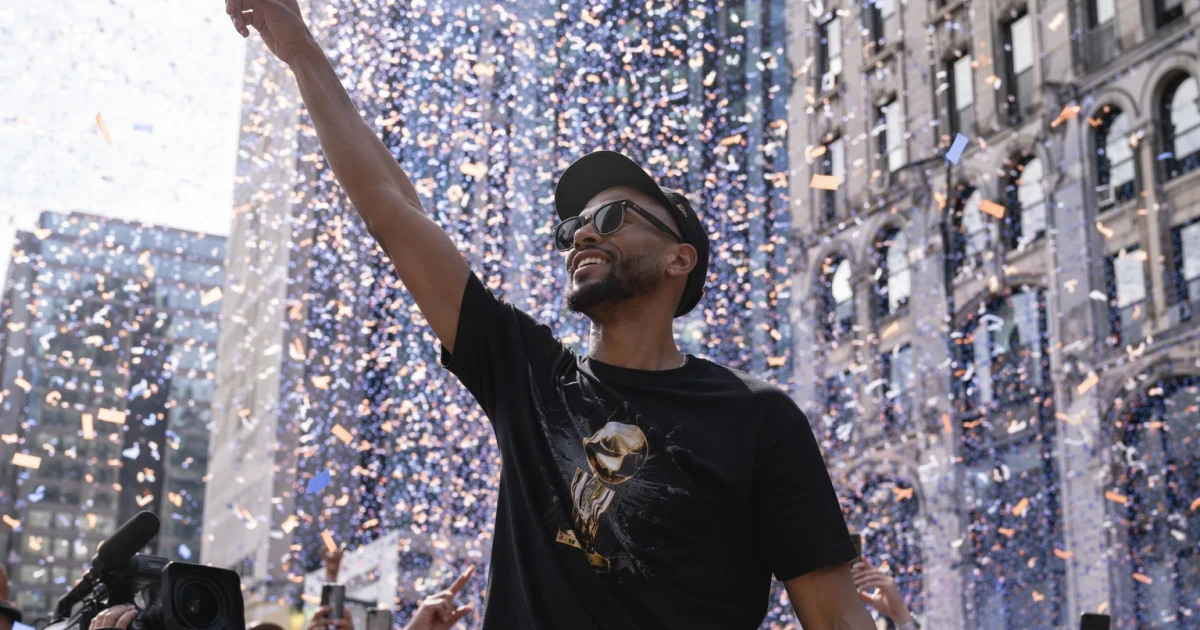 New York to hold first Knicks ticker-tape parade after title win