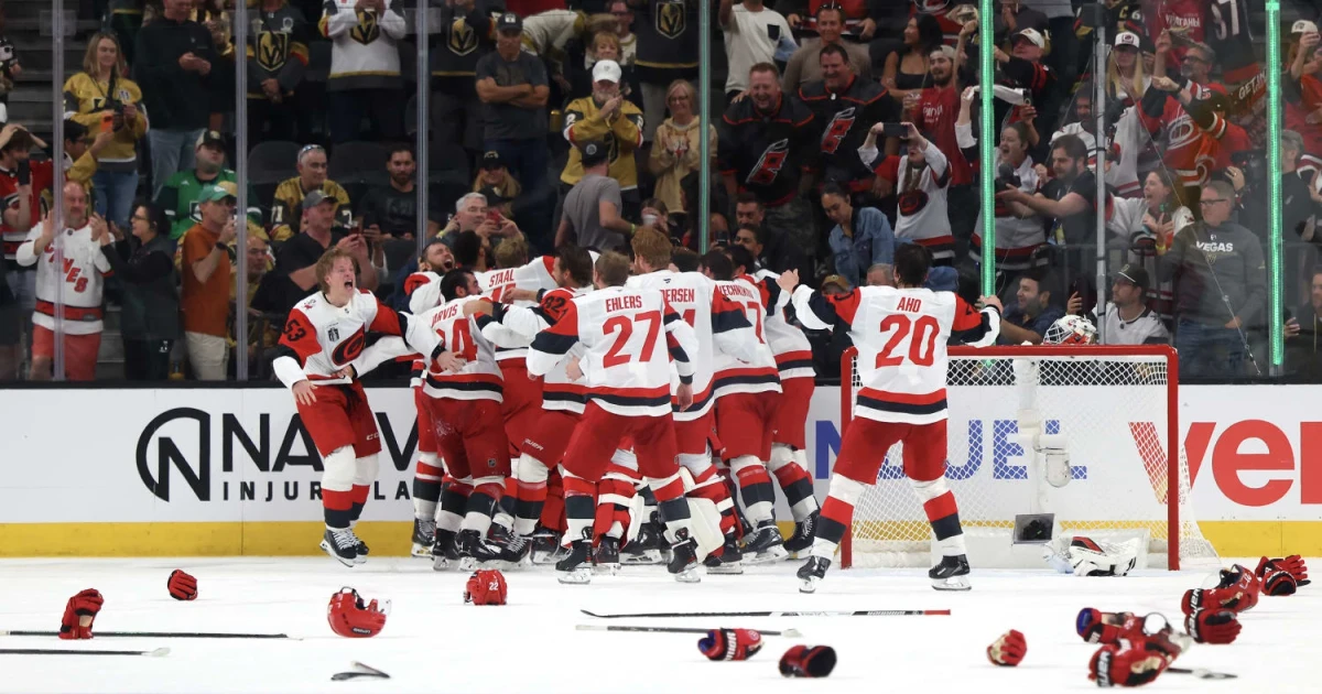 Hurricanes shut out Vegas in Game 6 to win Stanley Cup title