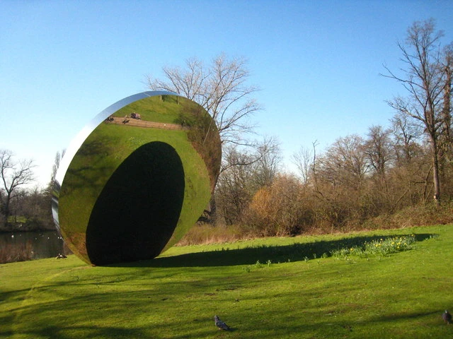 Anish Kapoor — Wikimedia Commons