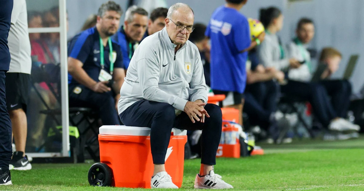Bielsa says Uruguay is ready for World Cup debut against Saudi Arabia