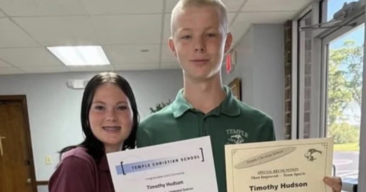 Judge keeps teen accused in cruise ship killing out of jail before trial