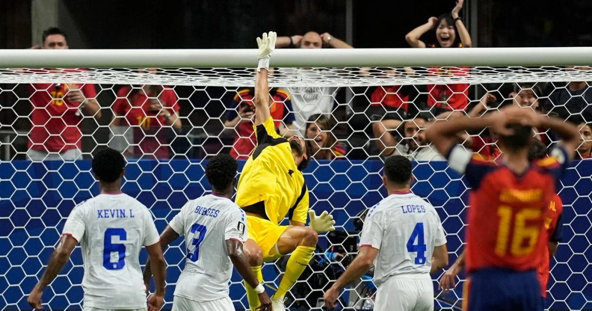 Cabo Verde stuns Spain with goalless draw in World Cup debut