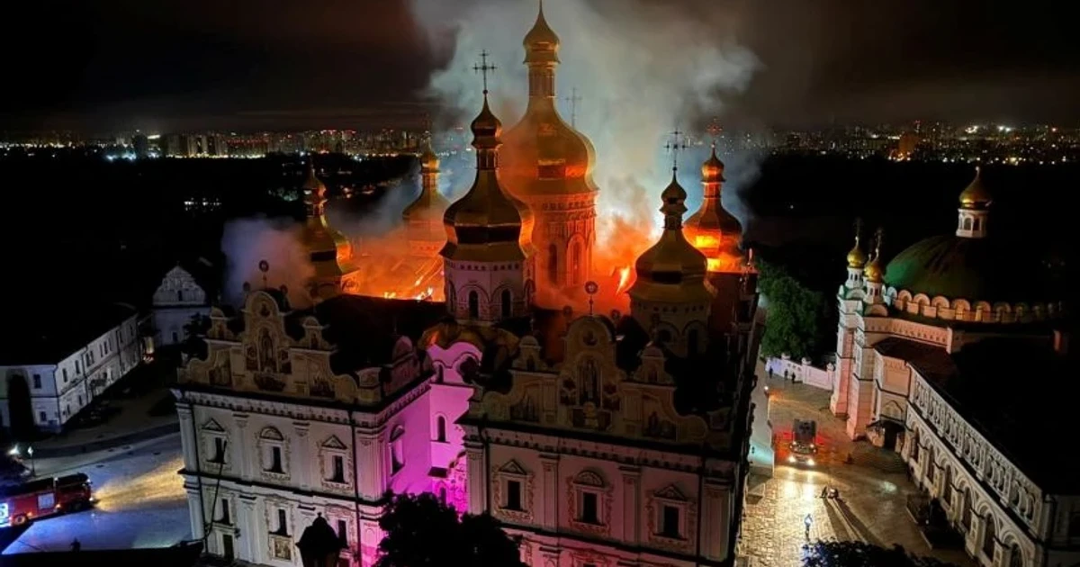 Russia strikes Kyiv cathedral as Ukraine hits Moscow refinery