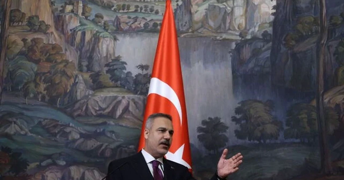 Turkey warns Russia over Black Sea risks, offers to mediate talks