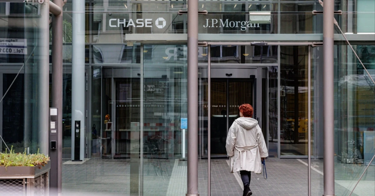 JPMorgan Chase plans European consumer banking push across five countries