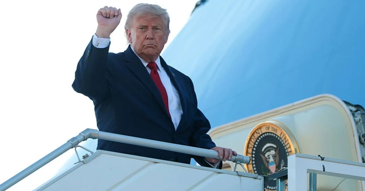 Trump and Iran sign interim deal on oil, uranium and Hormuz