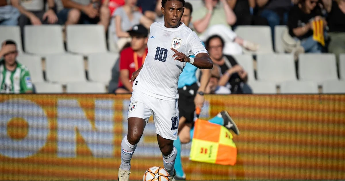Panama captain says World Cup hopes hurt after late Ghana defeat