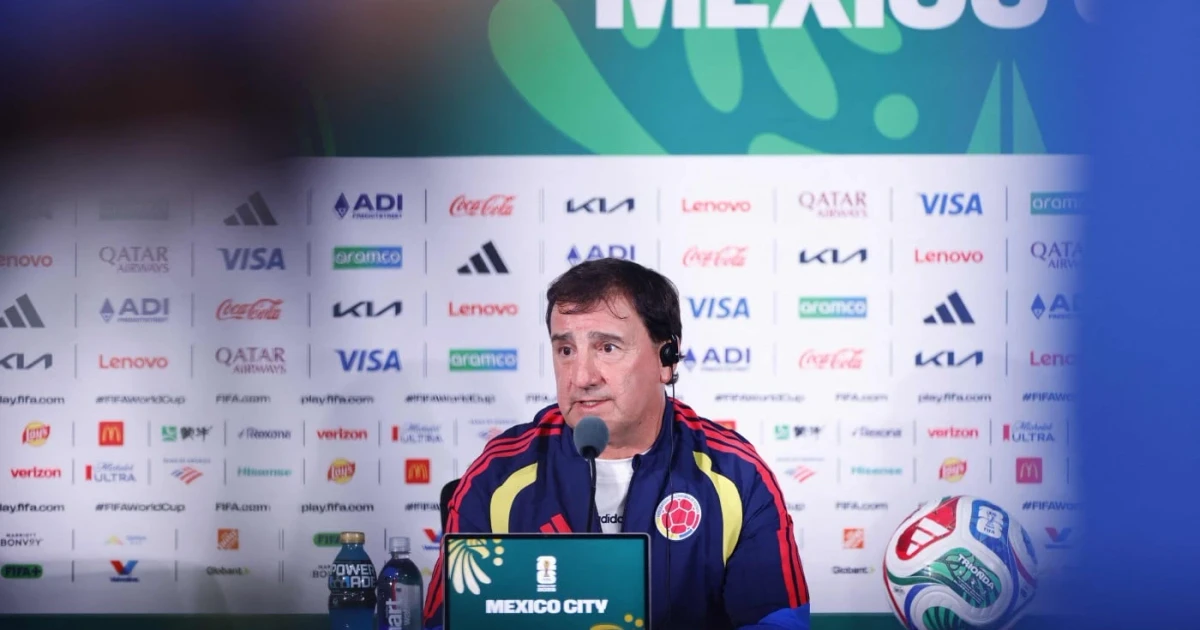Colombia opens World Cup with rout, Lorenzo urges more improvement