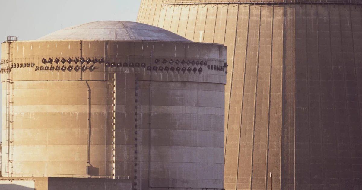 Iran deal delays nuclear issues, eases sanctions and oil fears