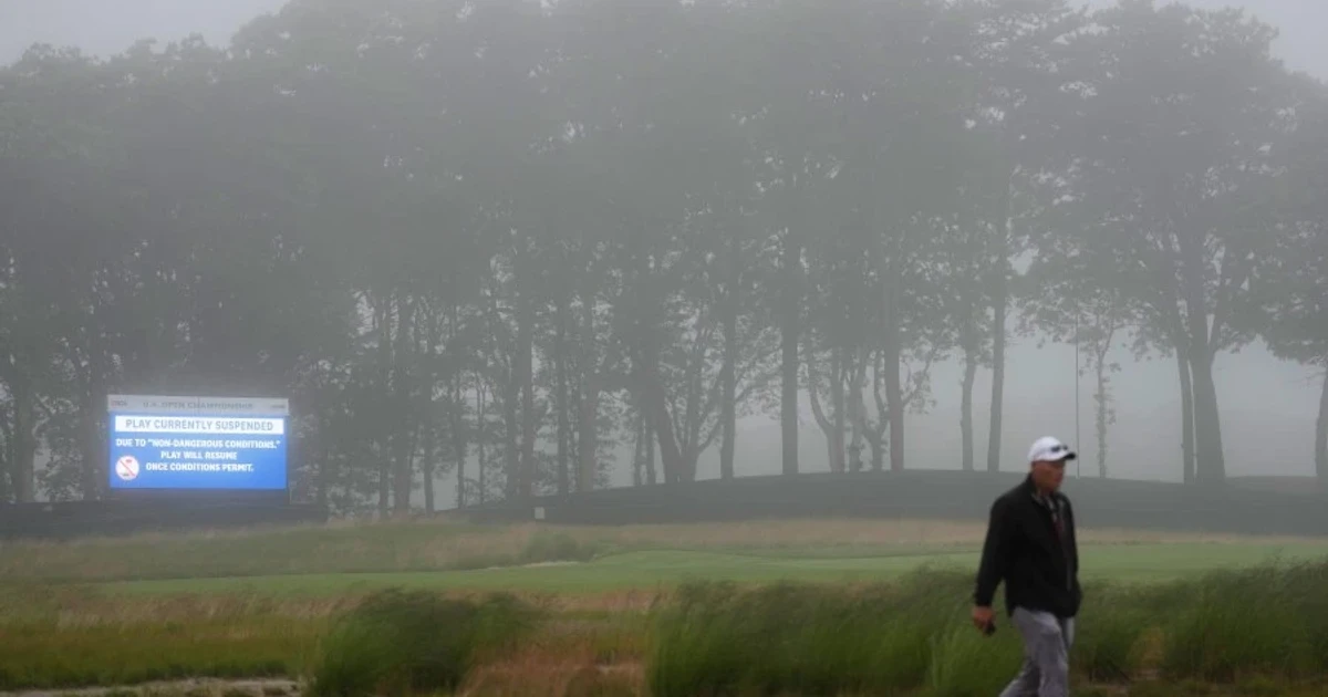 Fog delays U.S. Open opening round at Shinnecock Hills