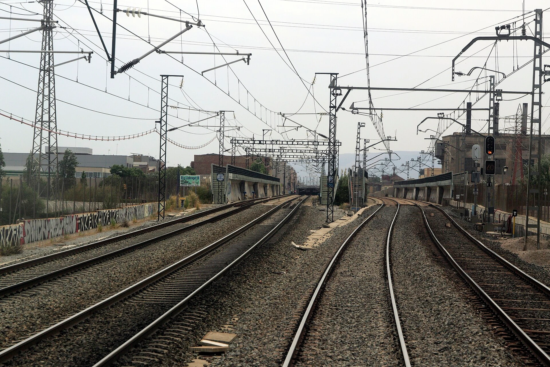 Madrid-Barcelona high-speed rail — Wikimedia Commons