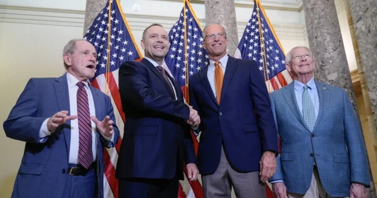 Trump's Iran memorandum draws bipartisan backlash in Congress