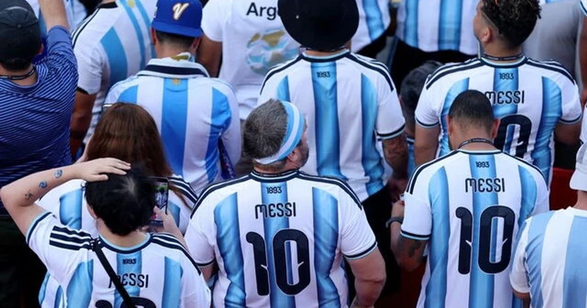 Kansas City highway shootings kill one, injure four near World Cup fans