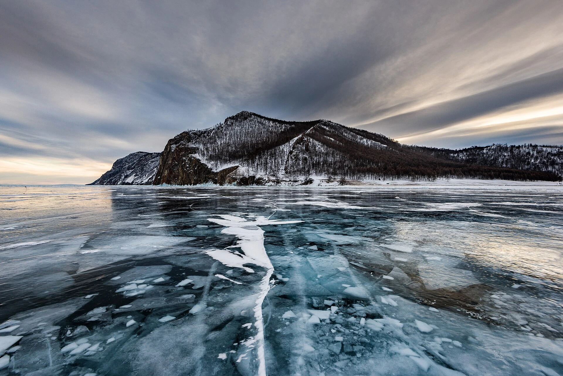 Lake Baikal — Wikimedia Commons