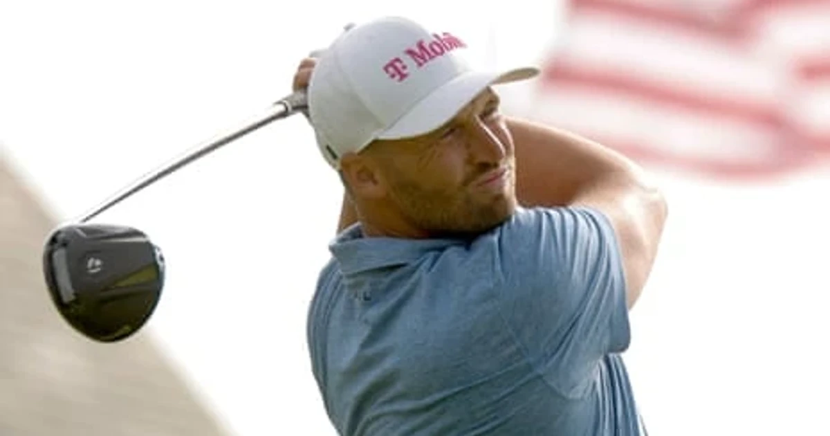 Wyndham Clark takes four-shot lead as U.S. Open play is suspended