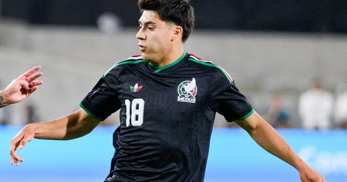 Mexico beats South Korea to seal Group A lead in World Cup