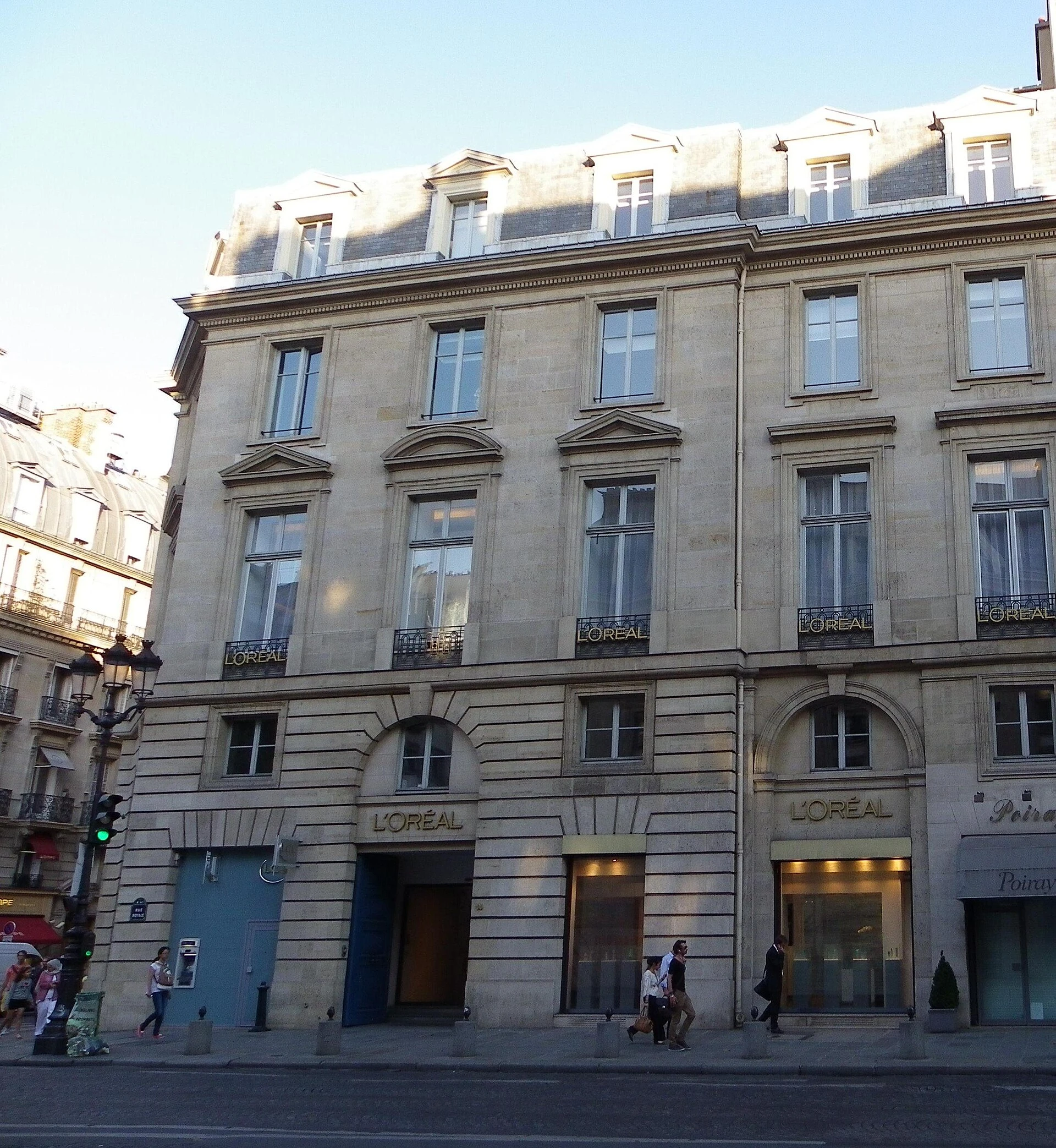L’Oréal — Wikimedia Commons