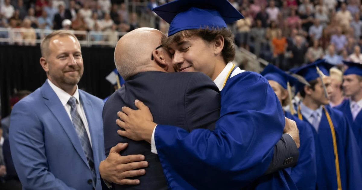 Kansas City teen beats rare kidney cancer, graduates four years later