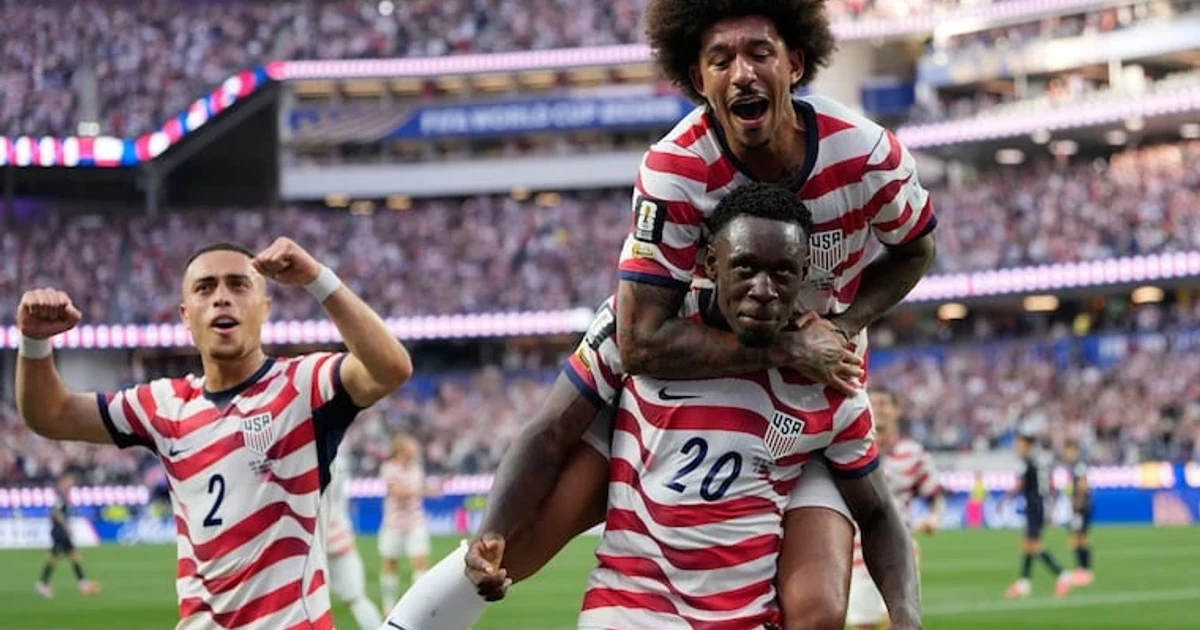 USMNT advances to knockout round as Brazil, Morocco win big