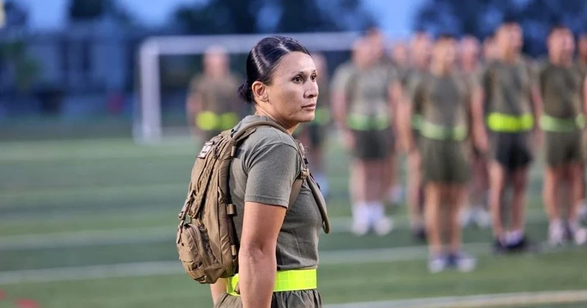 Marine veteran JoAnna Mendoza leans on life story in Arizona House race