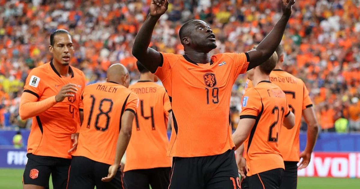 Brobbey scores twice as Netherlands seize control against Sweden