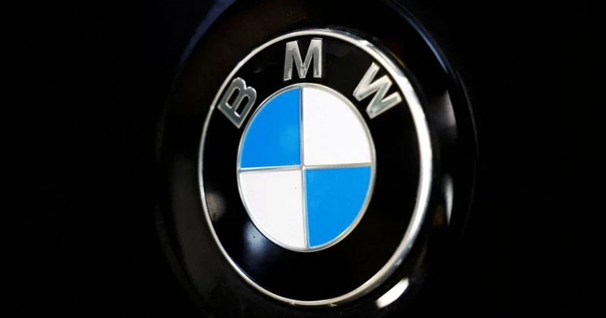 BMW warns on profits, prepares talks on possible job cuts