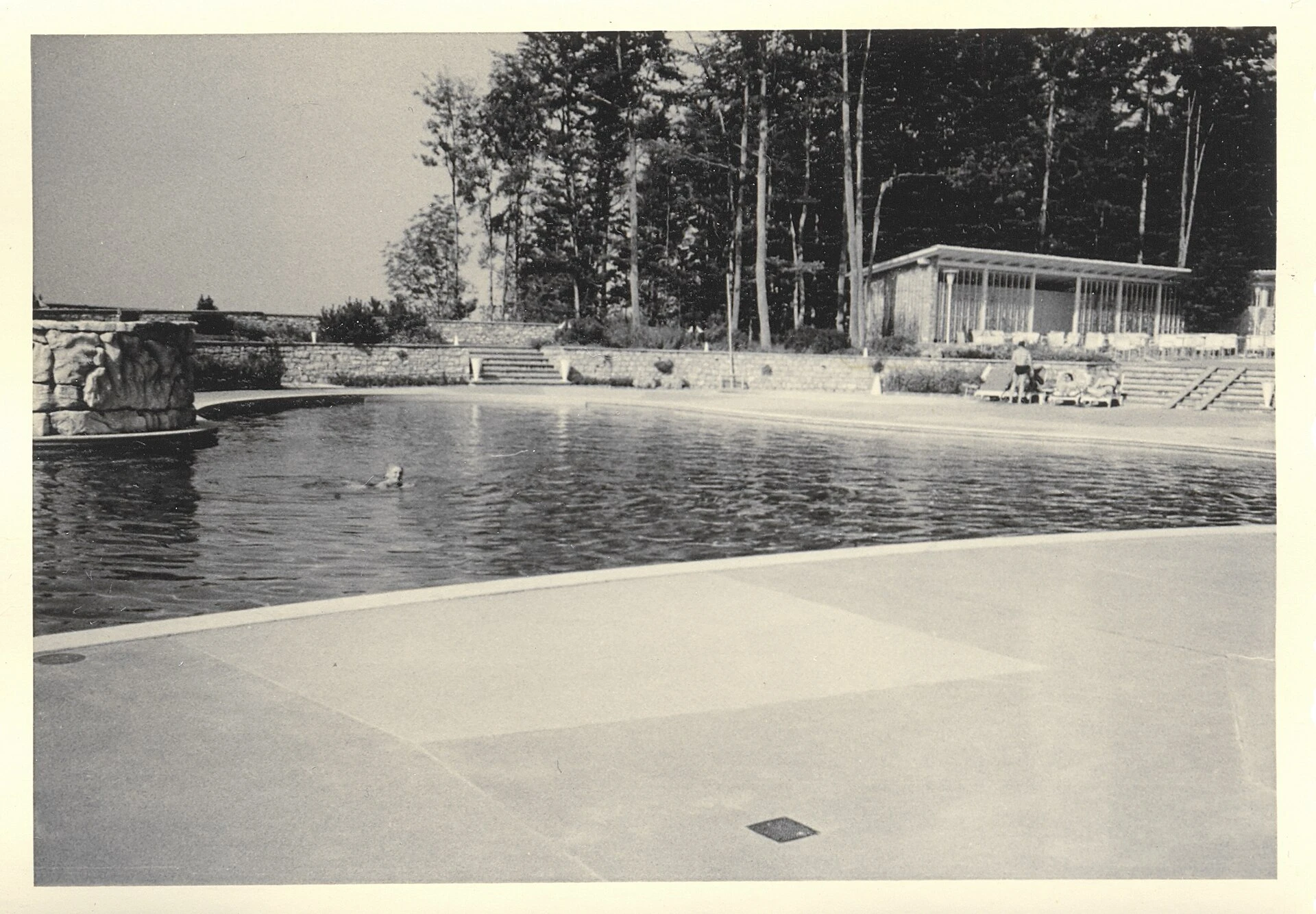 Bürgenstock Resort — Wikimedia Commons