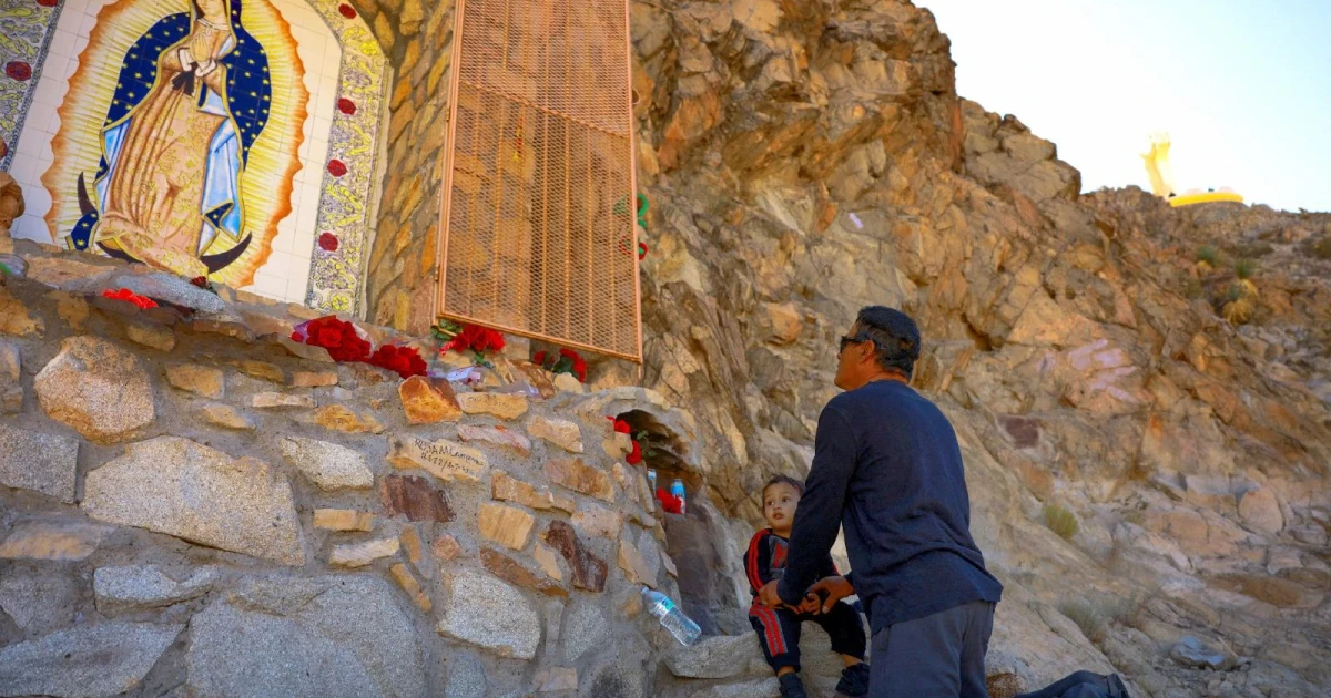 Catholics fight border wall plan threatening Mount Cristo Rey pilgrimage site