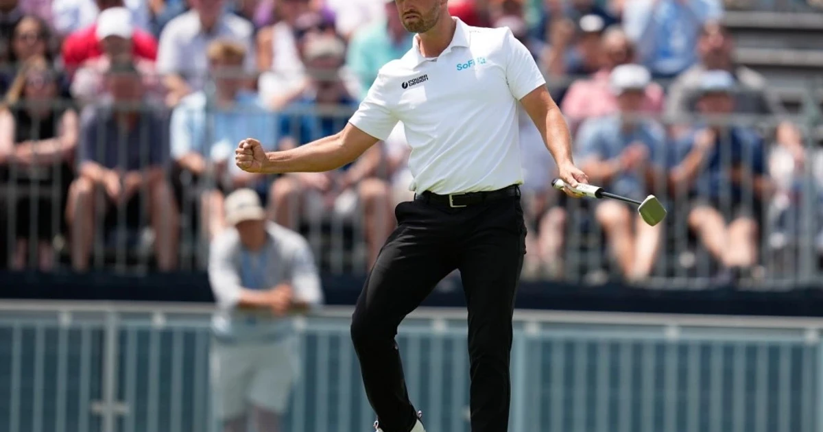 Wyndham Clark takes six-shot lead into U.S. Open final round